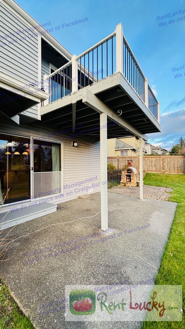 Building Photo - Browns Point View Home in Harbor Ridge | Large Yard | Beautiful View