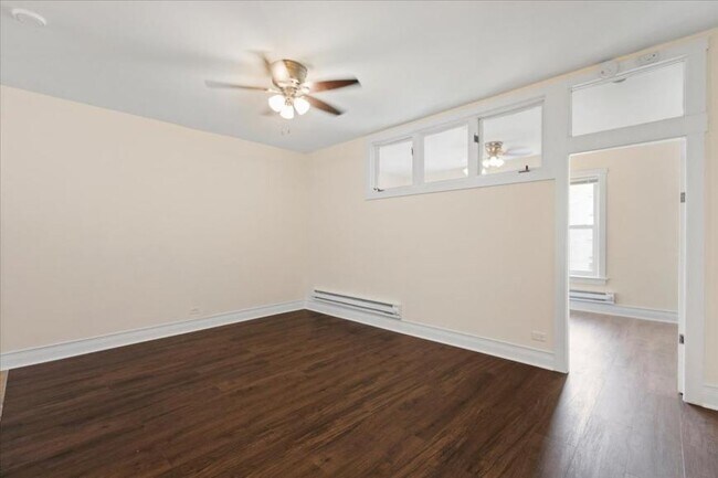 Building Photo - 1 bedroom in Chicago IL 60614