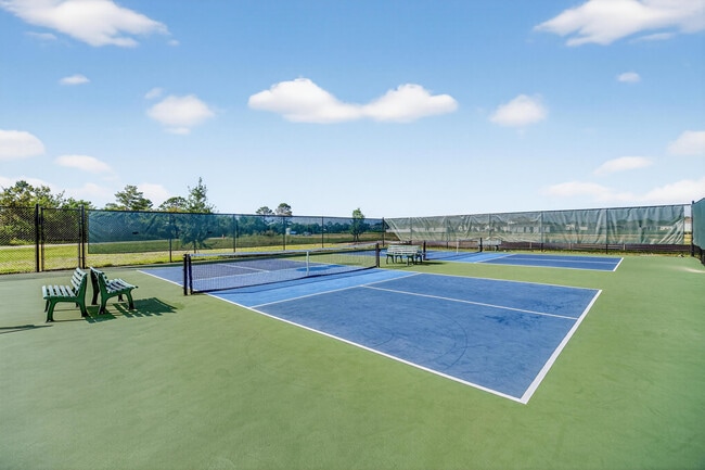 Building Photo - 6580 Canterbridge Dr