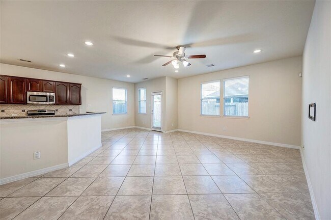 Building Photo - 26627 Fielder Brook Ln
