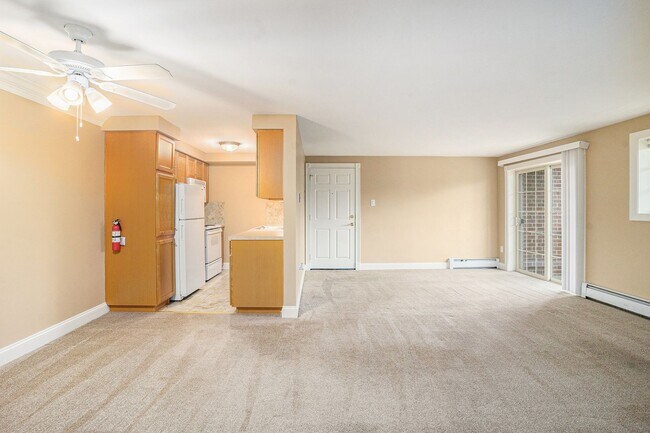 Building Photo - Almont Terrace Apartments