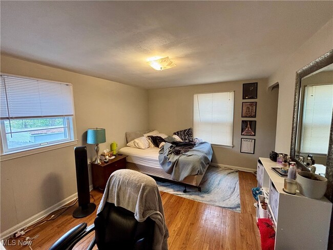 Building Photo - 4385 Baintree Rd