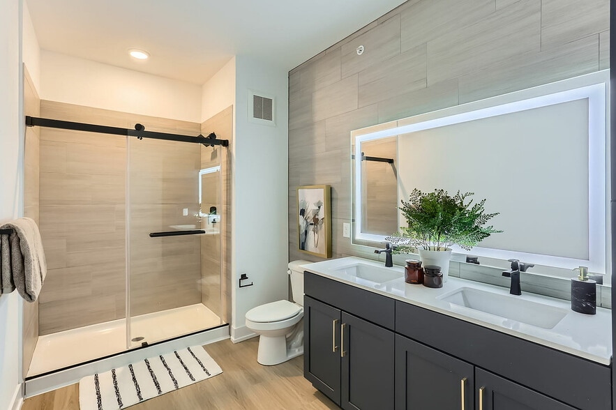 Bathroom | Ara Townhomes & Flats - Ara Townhomes & Flats