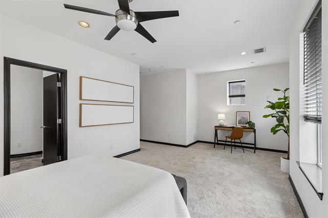 Building Photo - 4312 McKinney Ave