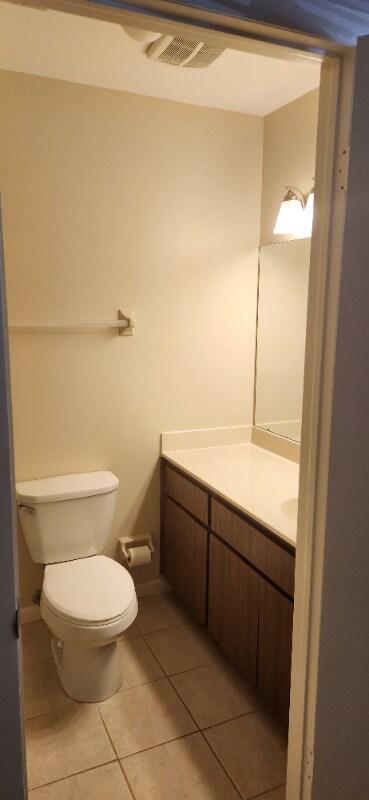 Building Photo - 1400 Tarpon Woods Blvd