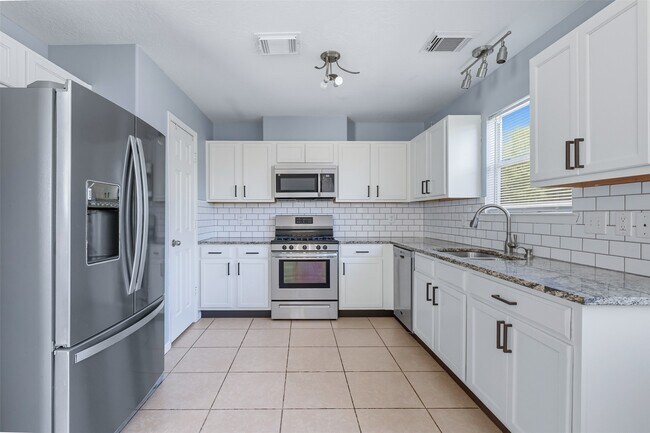 Building Photo - 15322 Brock Creek Way