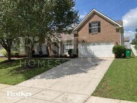 Building Photo - 10218 Little Whiteoak Rd