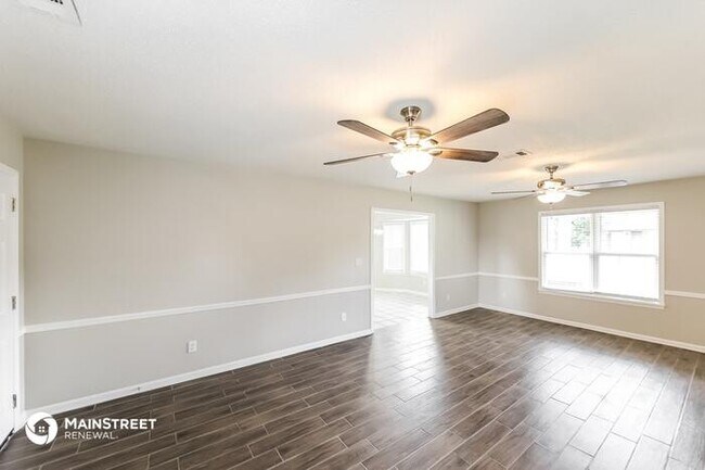 Building Photo - 3955 CYPRESS ST, NORTHPORT, AL 35475