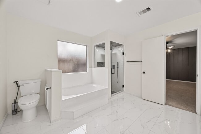 Building Photo - 12131 Ella Lee Ln