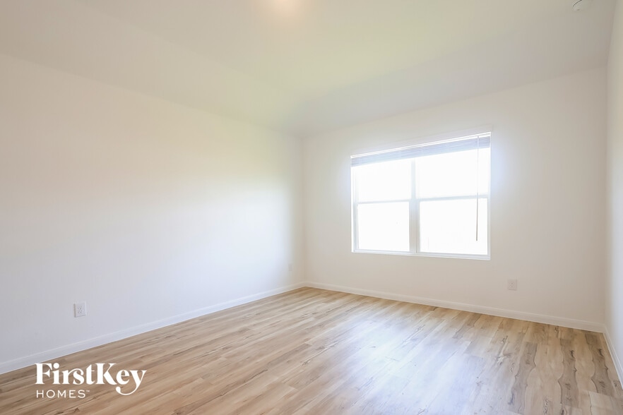 Building Photo - 1710 Morse Way