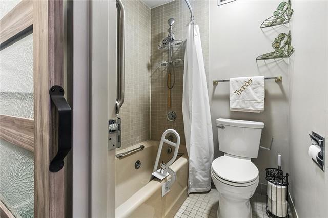 Building Photo - 232 Decatur St