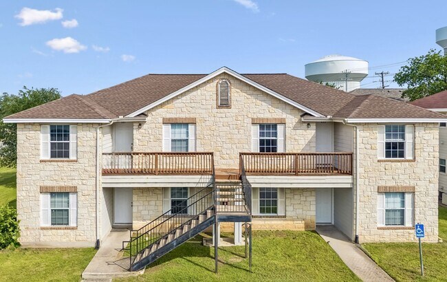 Building Photo - 3201 El Salido Pkwy