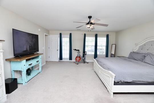 Building Photo - 3260 Matthews Dr