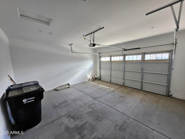 Building Photo - 3852 E Bartlett Way