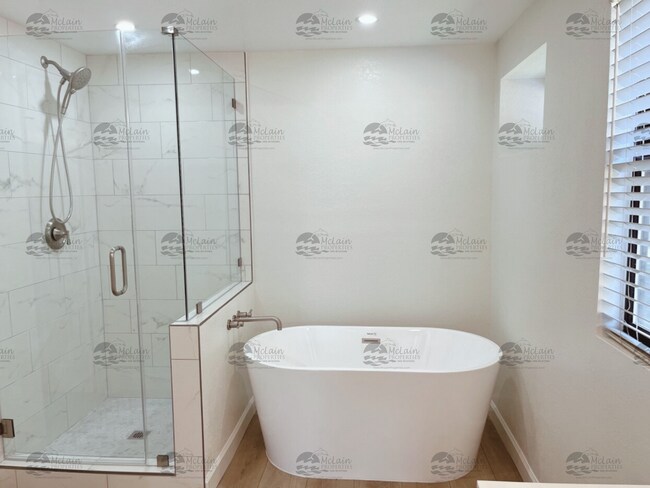 Building Photo - Shadowridge  Gorgeous 3 Bedroom Home In Desirable Neighborhood / Vista