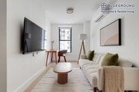 Building Photo - 940 1st Ave