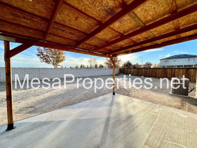 Building Photo - 13939 Kicking Horse Cir