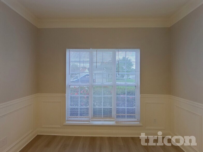 Building Photo - 4882 Aldridge Pl NW