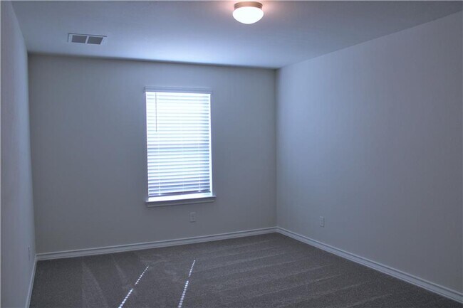 Building Photo - 344 Capstone Rd