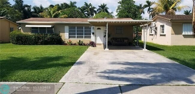 Primary Photo - 1012 N 13th Ct