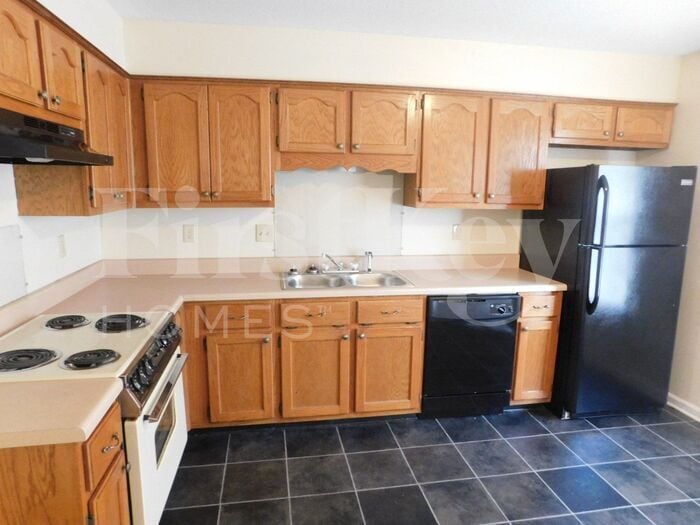 Building Photo - 2636 Appling Crest Dr