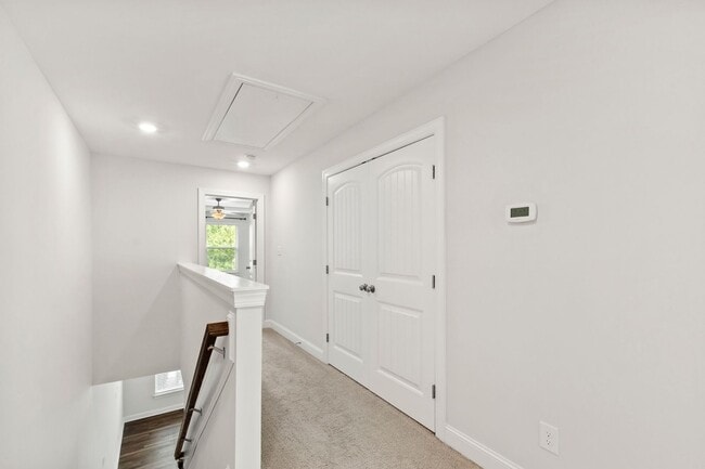 Building Photo - Beautifully Kept 2-Bedroom Townhome in Dur...