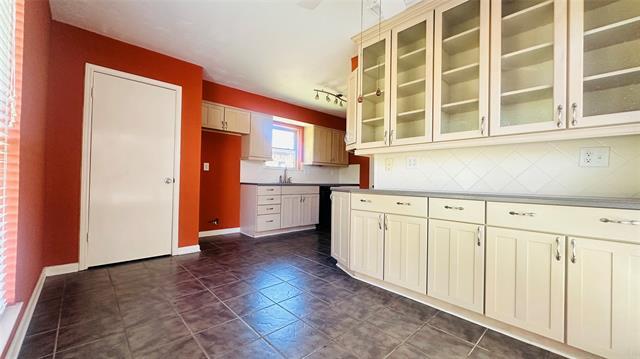 Building Photo - 764 Middle Cove Dr