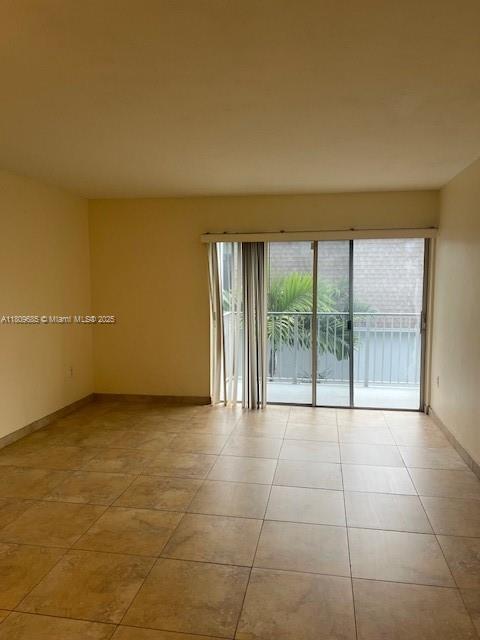 Building Photo - 9611 SW 77th Ave