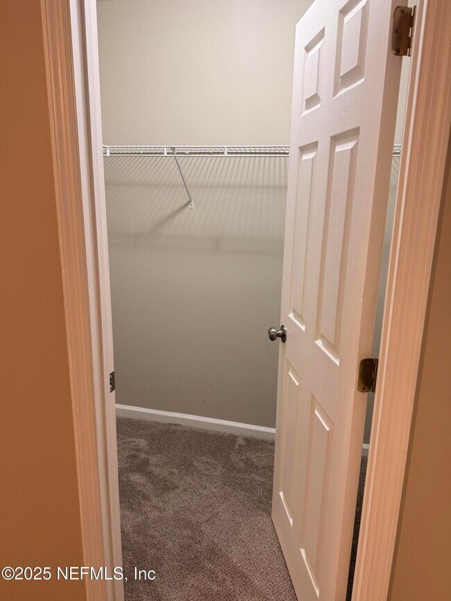 Building Photo - 1401 Starboard Ct