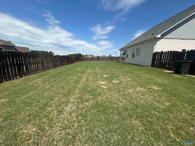 Building Photo - 14889 Imperial Dr