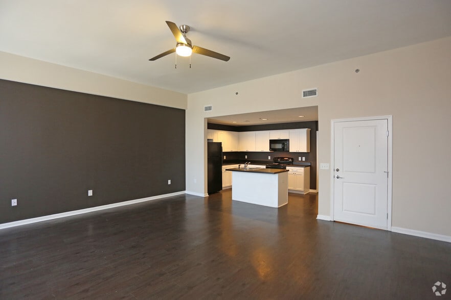 Interior Photo - The 40 Four Building