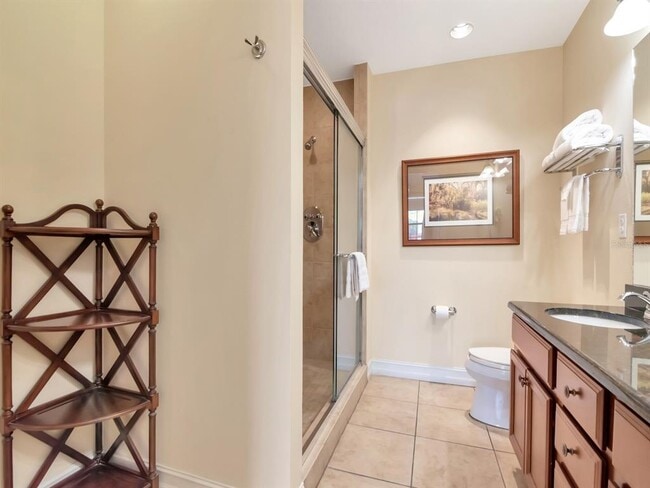 Building Photo - 13941 Clubhouse Dr