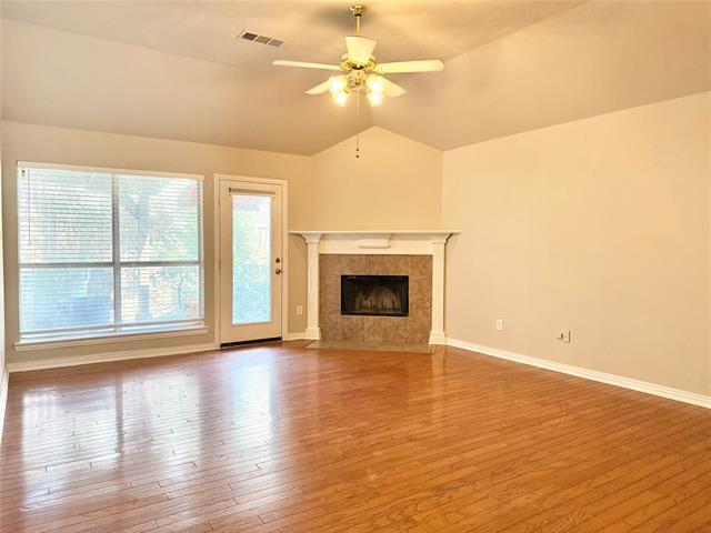 Building Photo - 1321 Marchant Pl