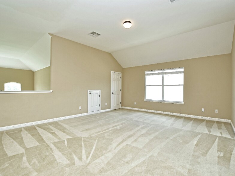 Building Photo - 3664 Rosalina Loop