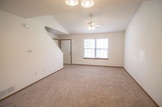 Building Photo - 1426 Greensboro Dr