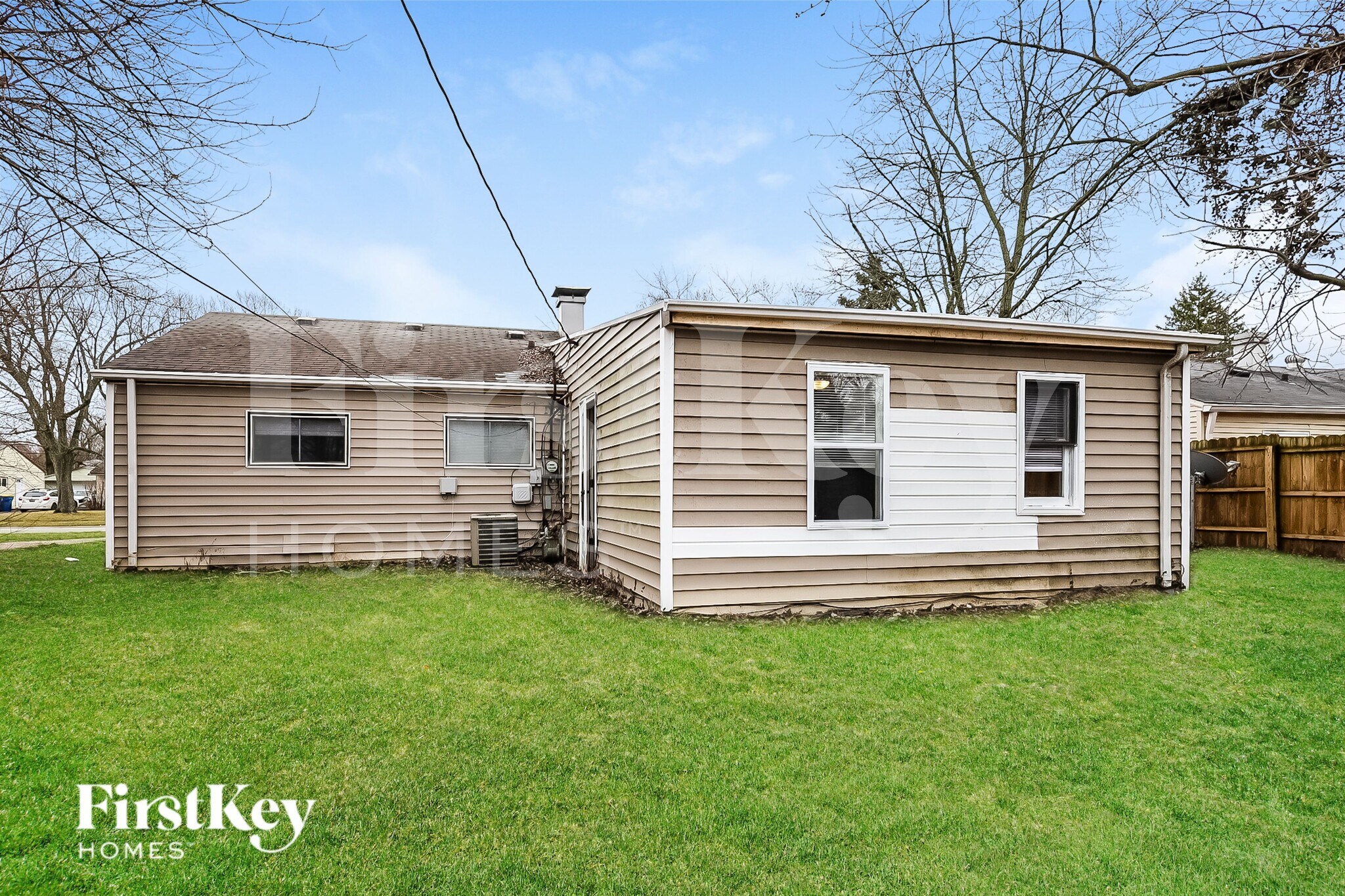 Building Photo - 4622 Karen Dr