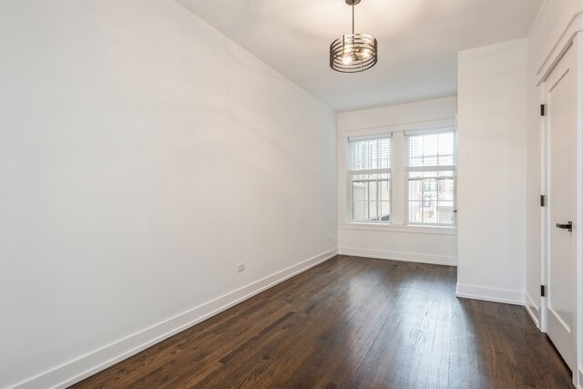 Building Photo - 1535 W Estes Ave