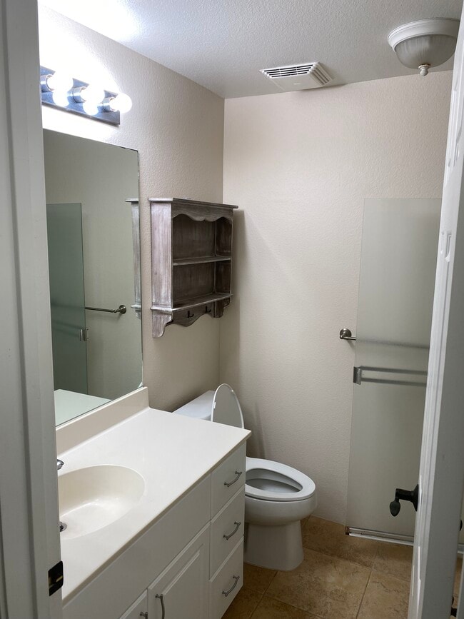 Building Photo - 7018 Hawaii Kai Dr
