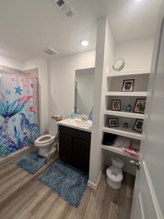 Building Photo - 23547 Nectar Crst Hts