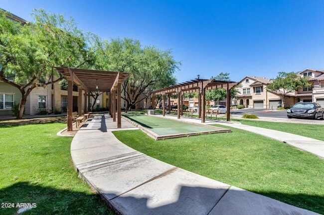 Building Photo - 14575 W Mountain View Blvd