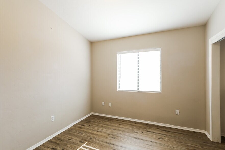Building Photo - 11320 W Cotton Bale Ln