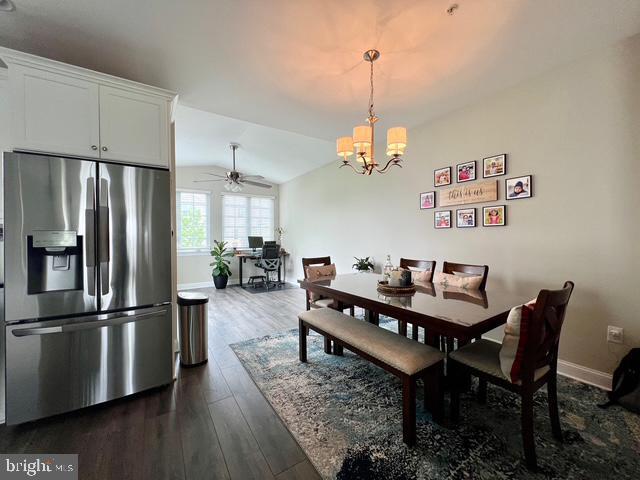 Building Photo - 221 Cadence Ct