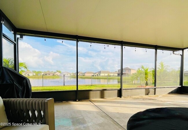 Building Photo - 7351 Amethyst Ave