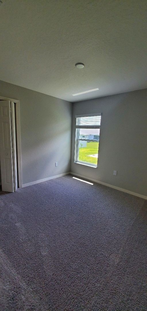 Building Photo - 4-Bedroom, 2-Bathroom in Winter Haven ***MOVE-IN SPECIAL/50% OFF 2ND MONTH!!***