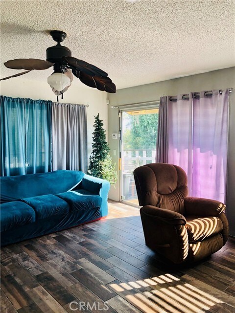 Building Photo - 808 Orchard Dr