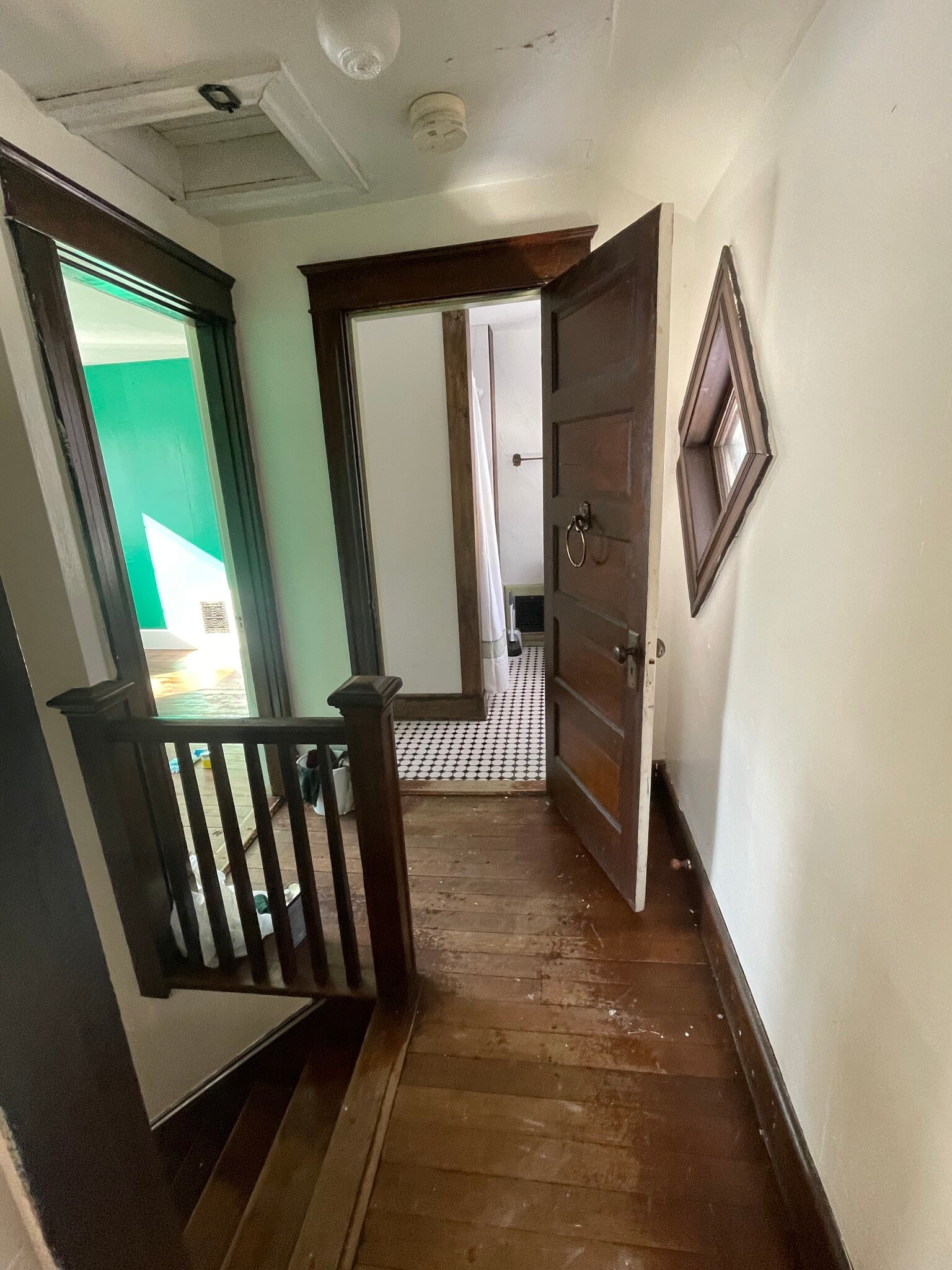 2nd floor landing - 53 Coolidge Rd