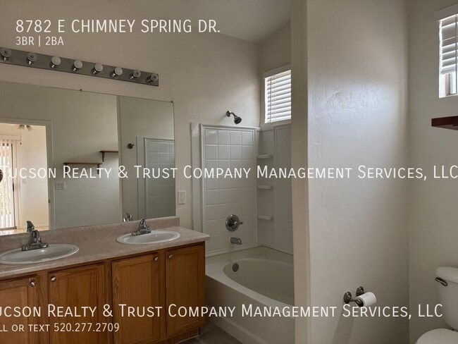 Building Photo - 8782 E Chimney Spring Dr