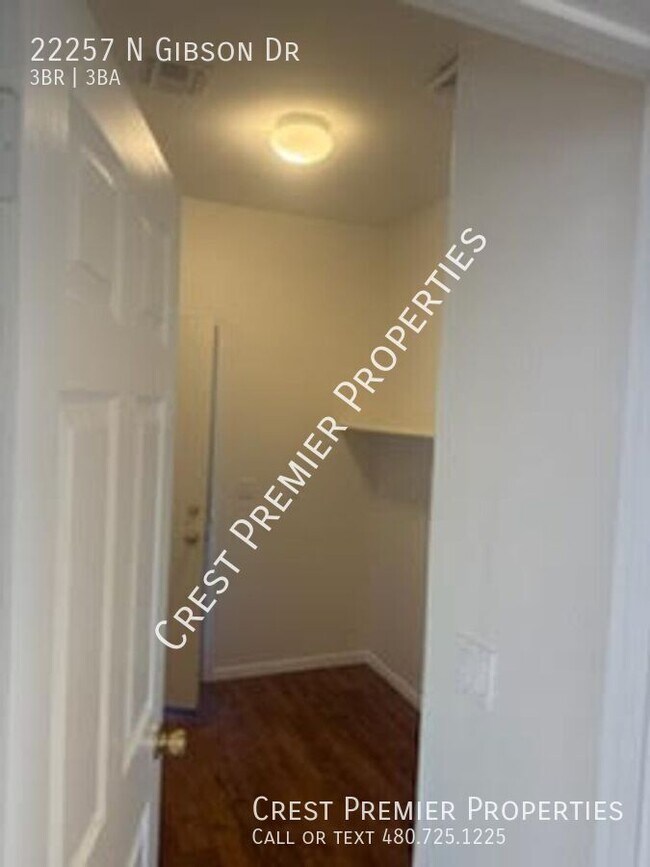 Building Photo - 22257 N Gibson Dr