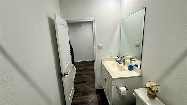 Building Photo - 306 Harper Vly Dr