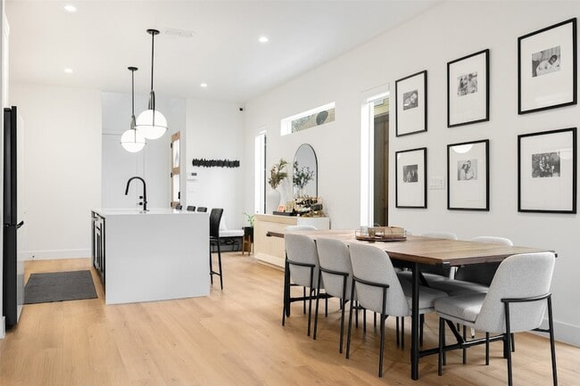 Building Photo - 416 Grandview Ave